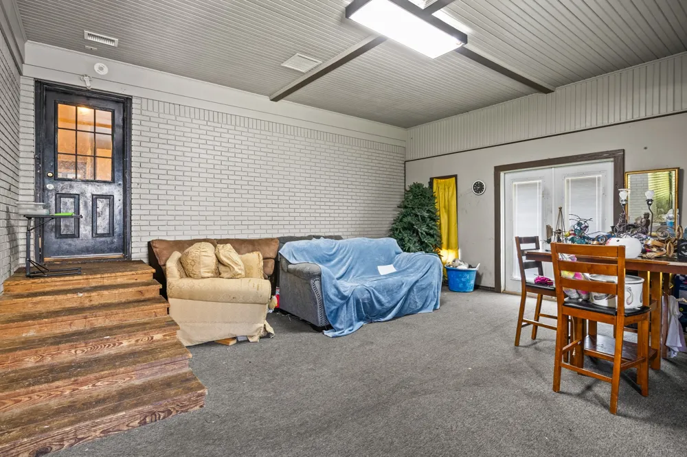 720 Buffalo Street Gilmer, TX 75644