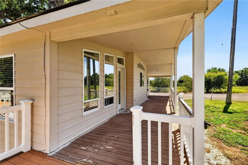 24930 68th Los Molinos, CA 96055