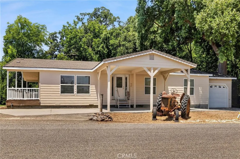 24930 68th Los Molinos, CA 96055