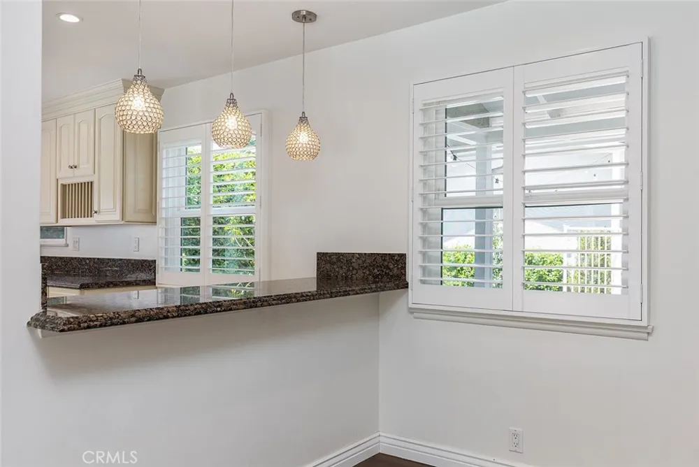 1030 Cynthia Avenue Pasadena, CA 91107