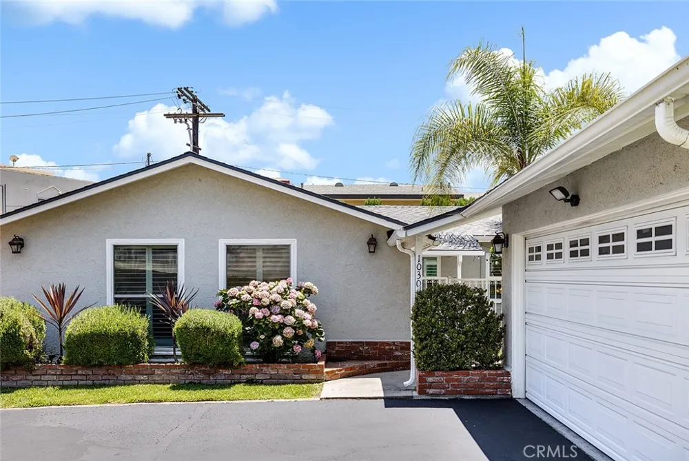1030 Cynthia Avenue Pasadena, CA 91107