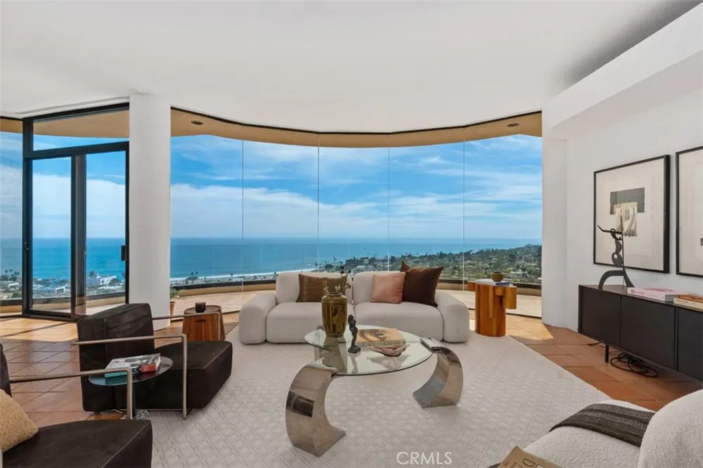 664 Mystic View Laguna Beach, CA 92651