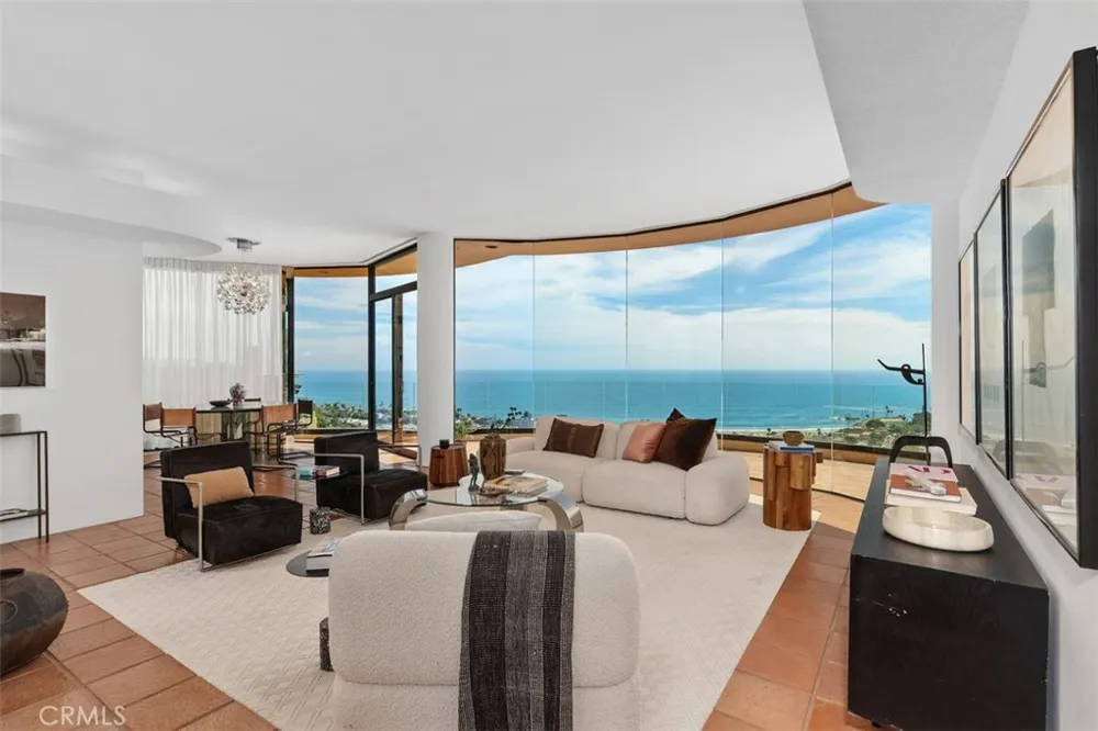 664 Mystic View Laguna Beach, CA 92651