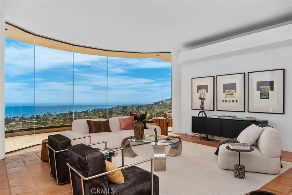 664 Mystic View Laguna Beach, CA 92651