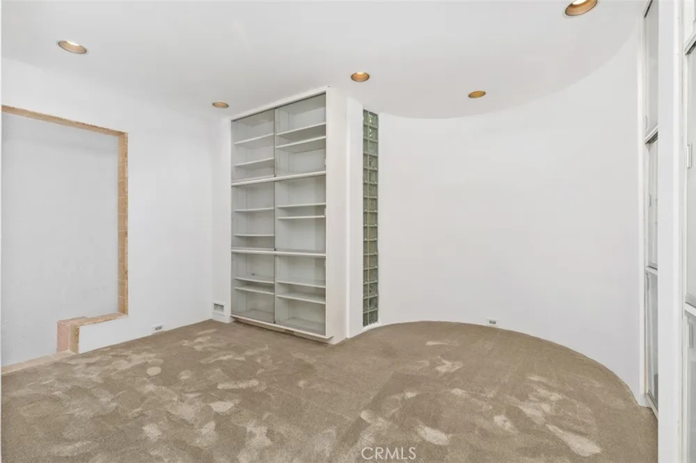 664 Mystic View Laguna Beach, CA 92651