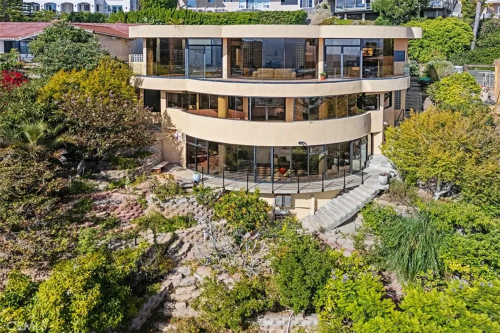 664 Mystic View Laguna Beach, CA 92651