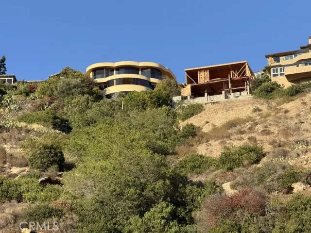 664 Mystic View Laguna Beach, CA 92651