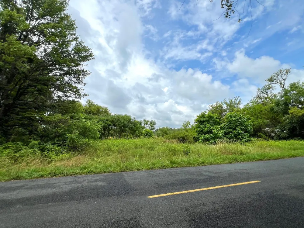 8607 E Op Avenue Kalamazoo, MI 49048