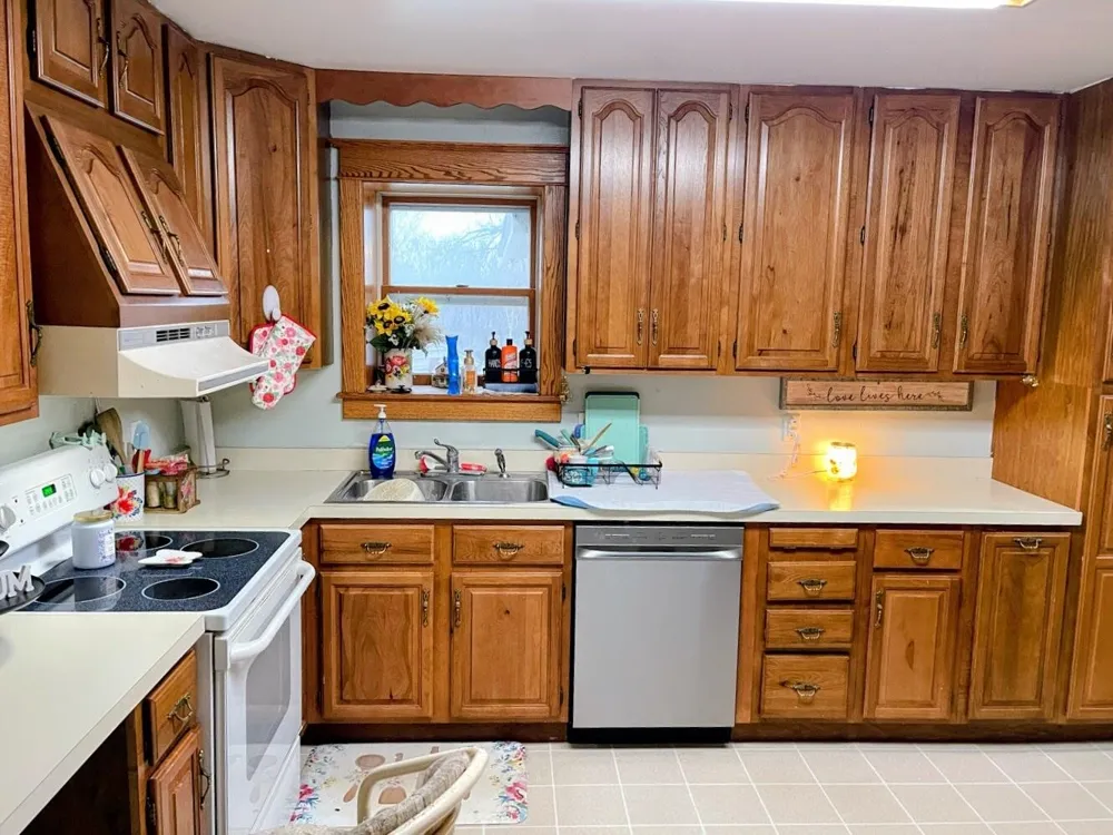 2311 E Glendora Road Buchanan, MI 49107