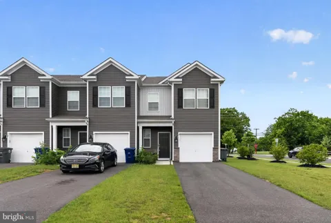 2 ARLOTTA STREET