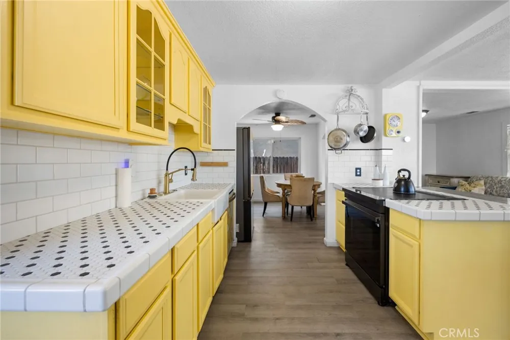 1220 Webster Street Redlands, CA 92374