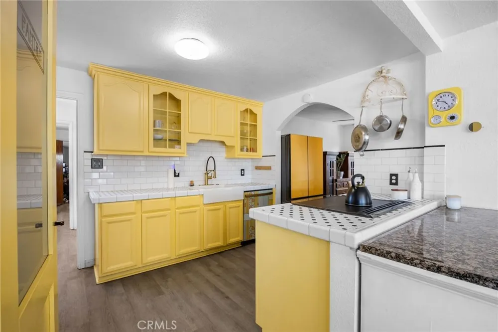 1220 Webster Street Redlands, CA 92374