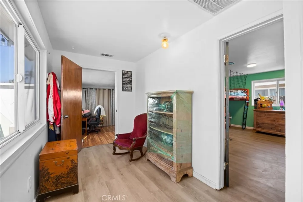 1220 Webster Street Redlands, CA 92374