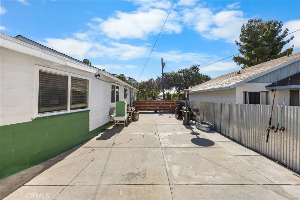 1220 Webster Street Redlands, CA 92374