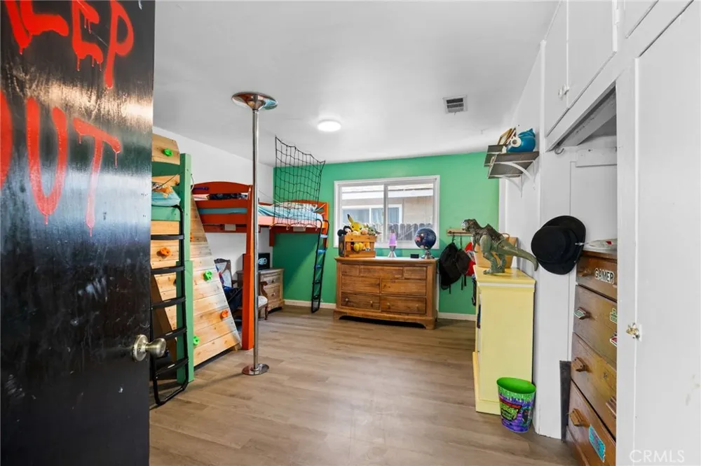 1220 Webster Street Redlands, CA 92374