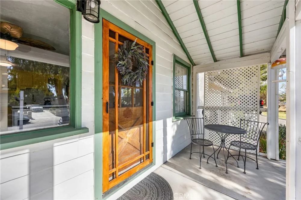 1220 Webster Street Redlands, CA 92374