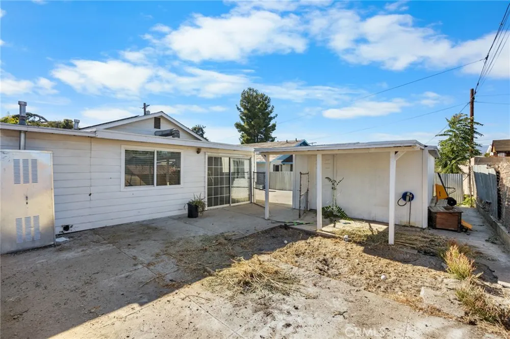 1220 Webster Street Redlands, CA 92374