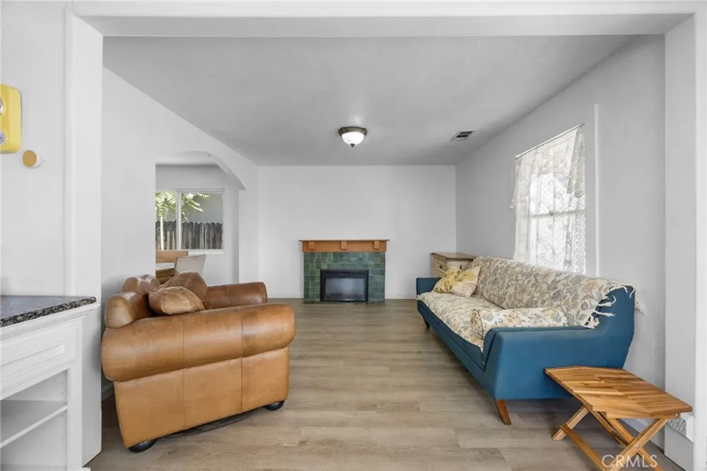 1220 Webster Street Redlands, CA 92374