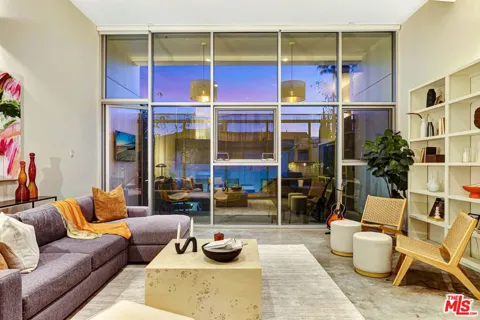 803 Wilcox Avenue #4