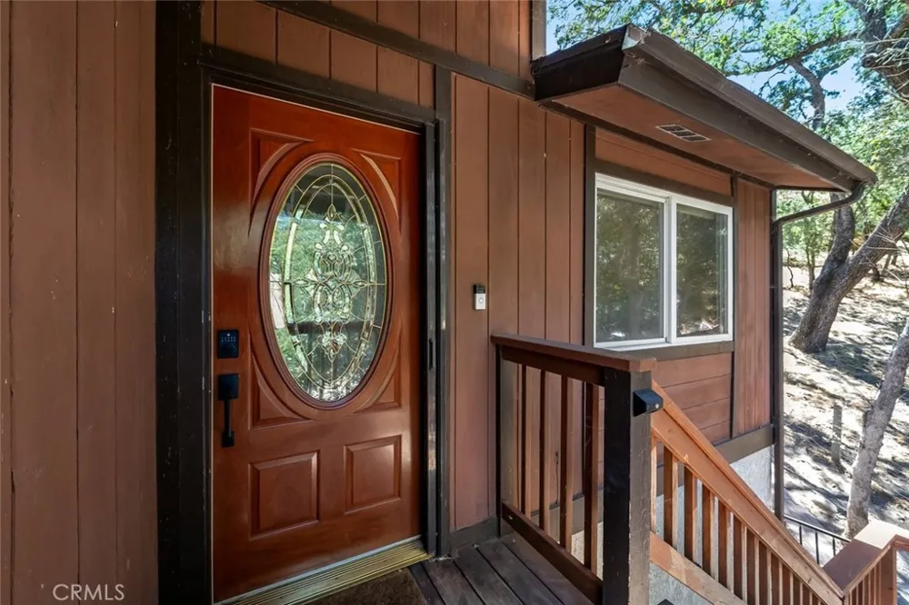 9056 Curbaril Avenue Atascadero, CA 93422