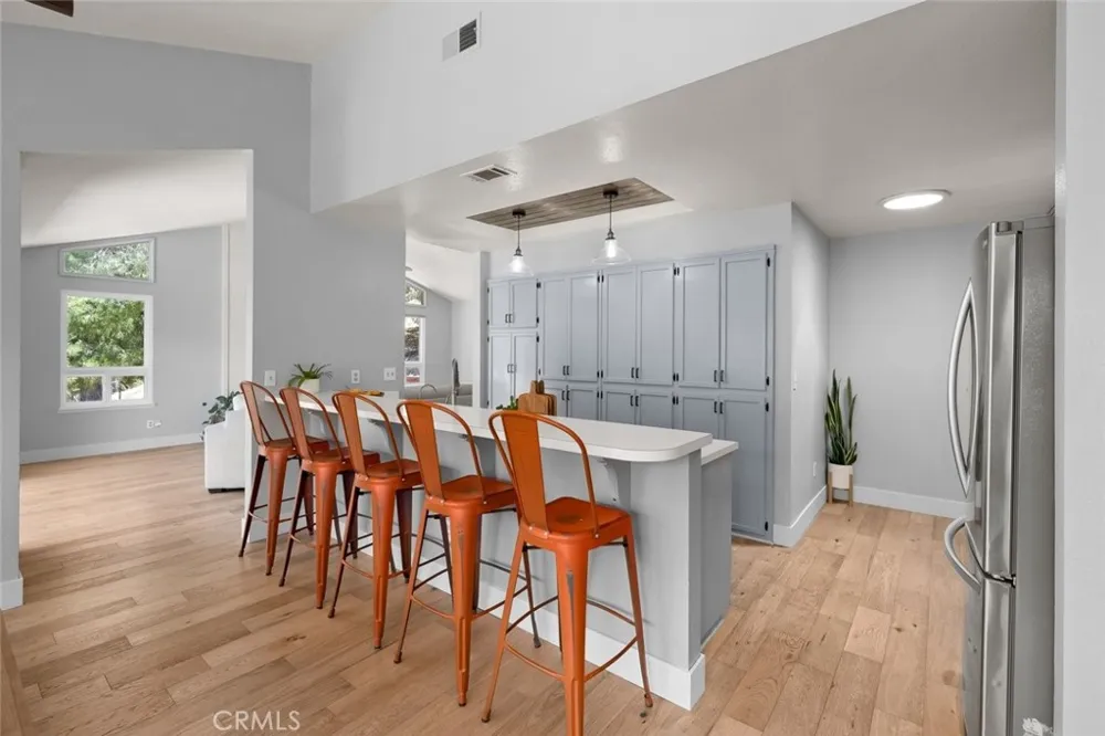 9056 Curbaril Avenue Atascadero, CA 93422