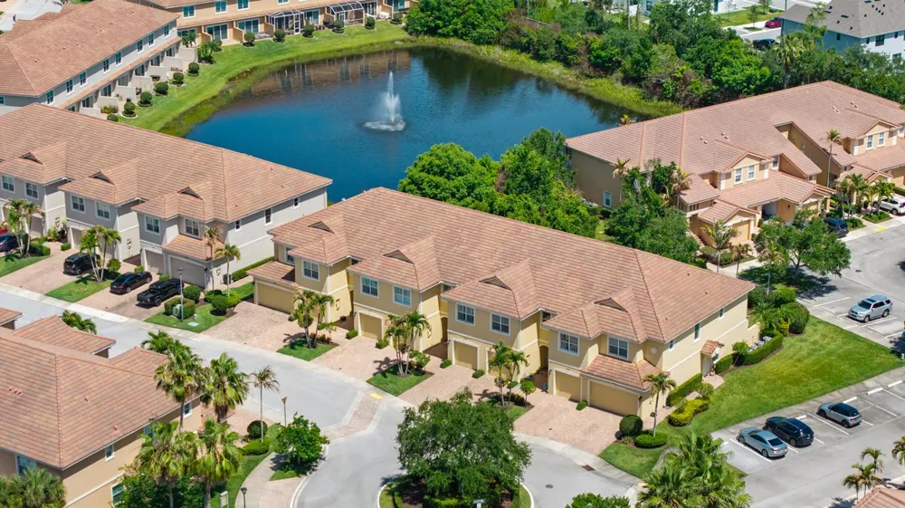 680 SW Glen Crest Way Stuart, FL 34997