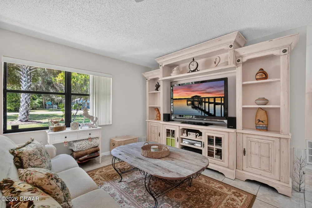 104 Woodcrest Avenue Satsuma, FL 32189