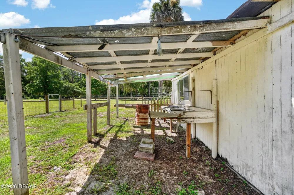 104 Woodcrest Avenue Satsuma, FL 32189