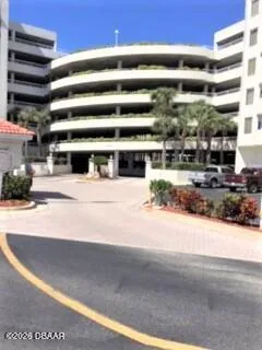 3 Oceans West Boulevard #4A6
