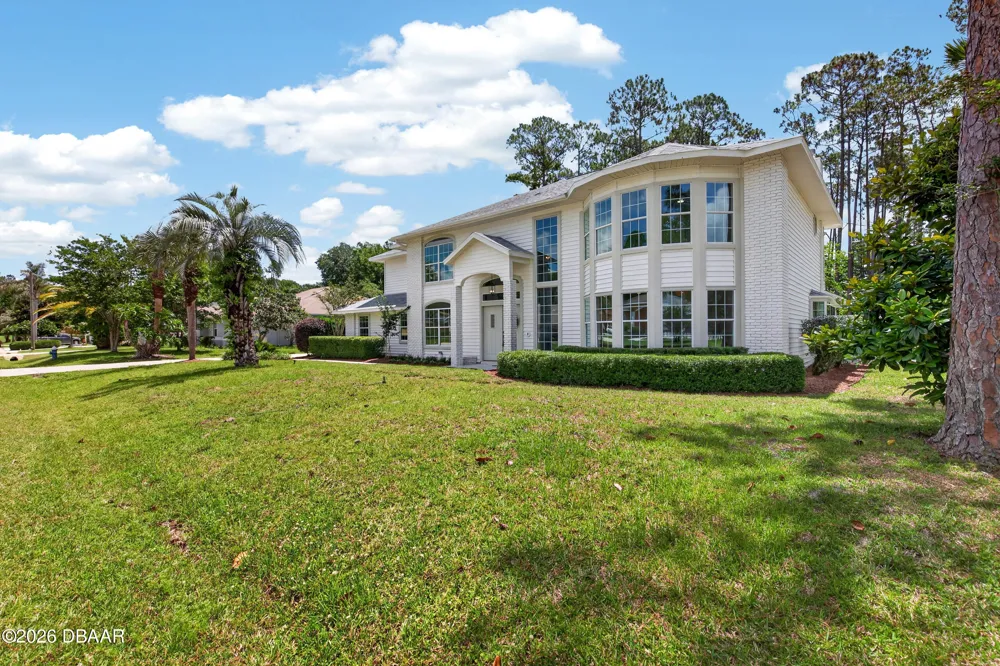 13 Ellsworth Drive Palm Coast, FL 32164