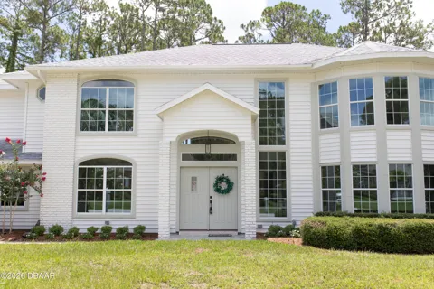 13 Ellsworth Drive