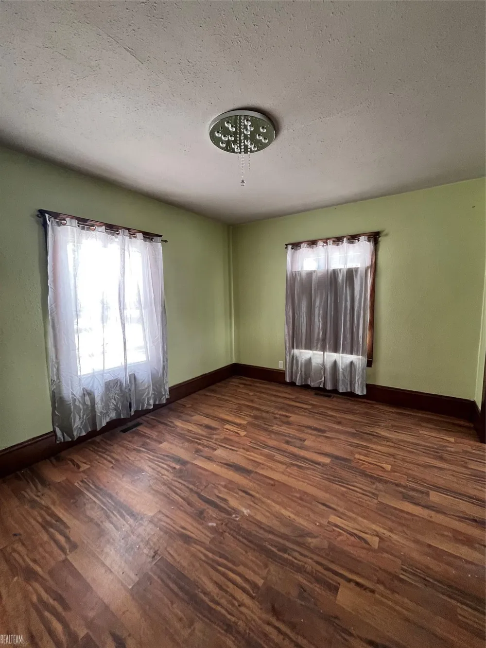 600 W Biddle Street Jackson City, MI 49203