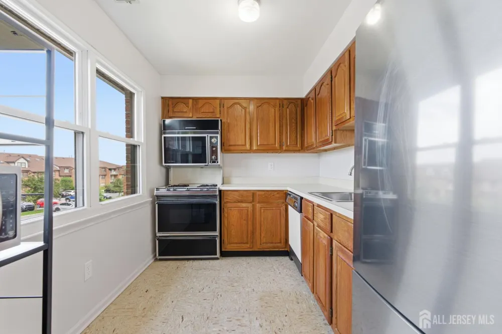 114 Beverly Hill Terrace #H Woodbridge Proper, NJ 07095