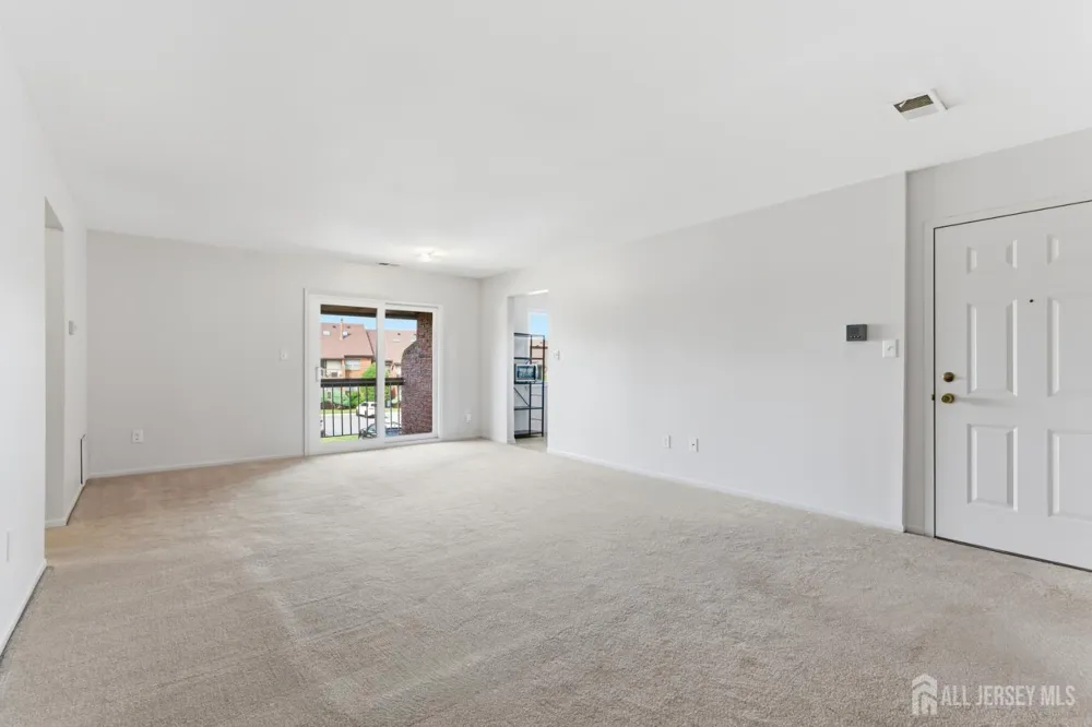 114 Beverly Hill Terrace #H Woodbridge Proper, NJ 07095