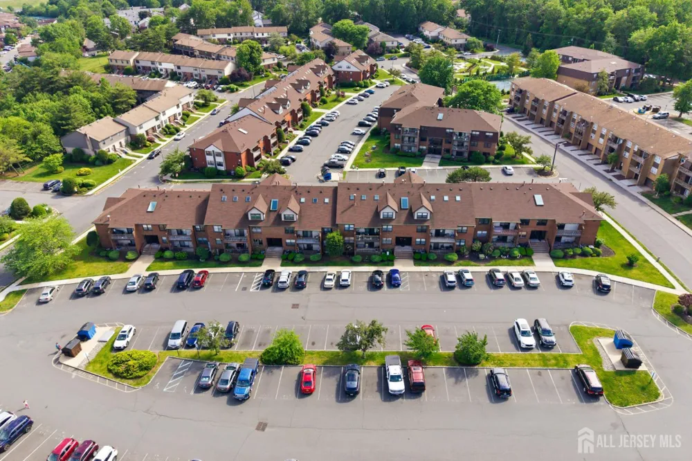 114 Beverly Hill Terrace #H Woodbridge Proper, NJ 07095