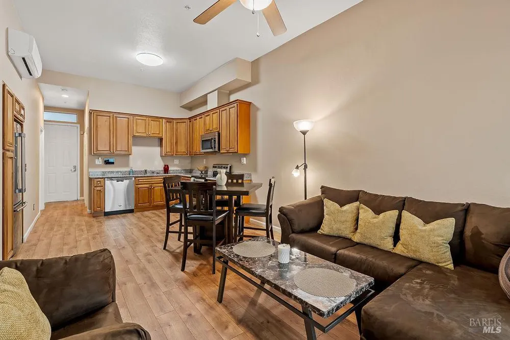 985 Doubles Drive ##110 Santa Rosa, CA 95407