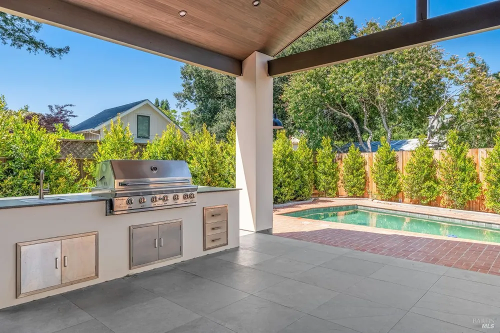 1428 Allyn Avenue St. Helena, CA 94574