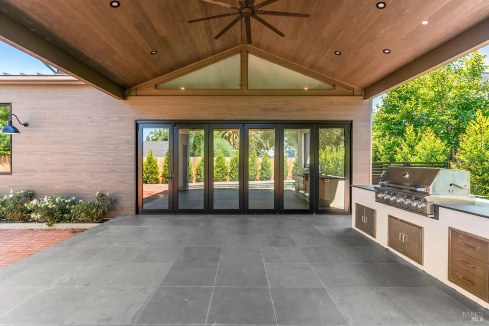 1428 Allyn Avenue St. Helena, CA 94574