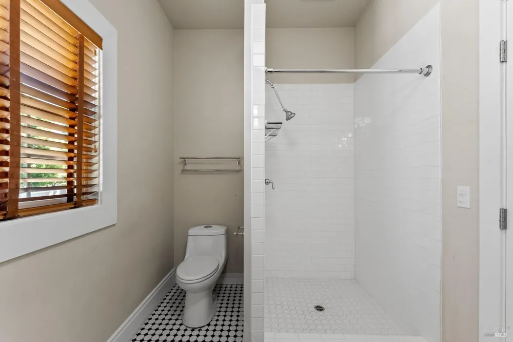 1428 Allyn Avenue St. Helena, CA 94574