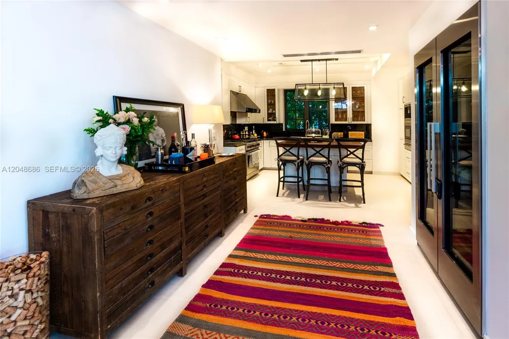 255 PALM AVENUE Miami Beach, FL 33139