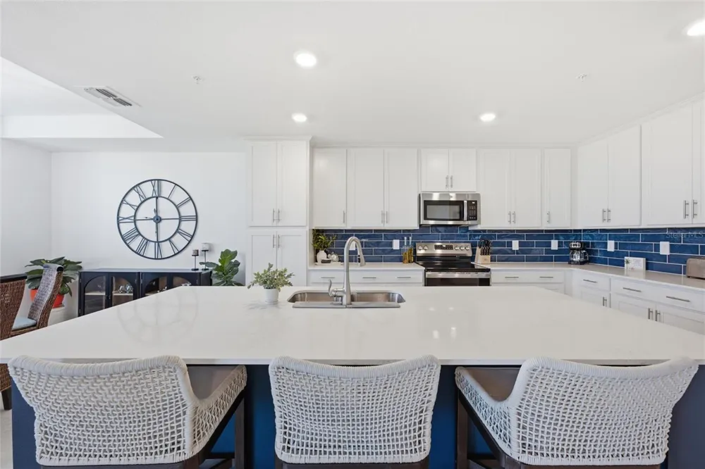 17595 OPAL SAND DRIVE #302 Venice, FL 34293