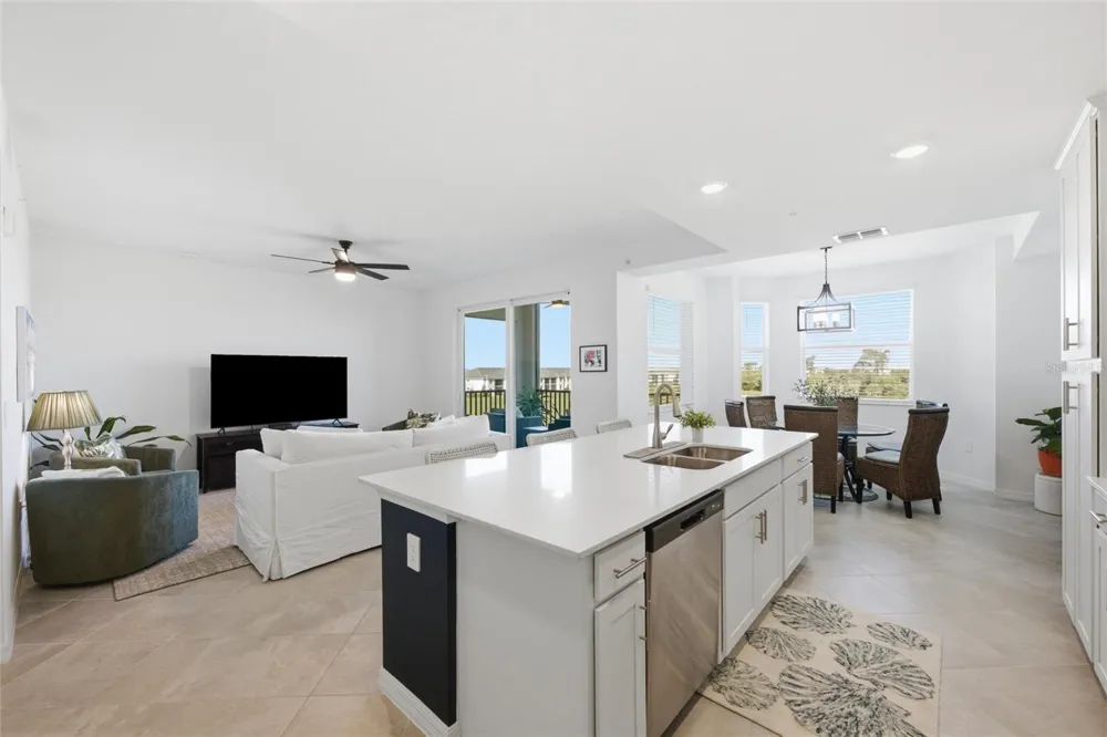 17595 OPAL SAND DRIVE #302 Venice, FL 34293