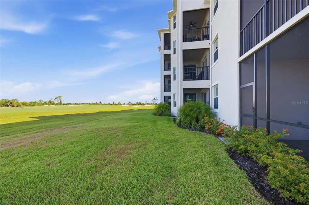 17595 OPAL SAND DRIVE #302 Venice, FL 34293