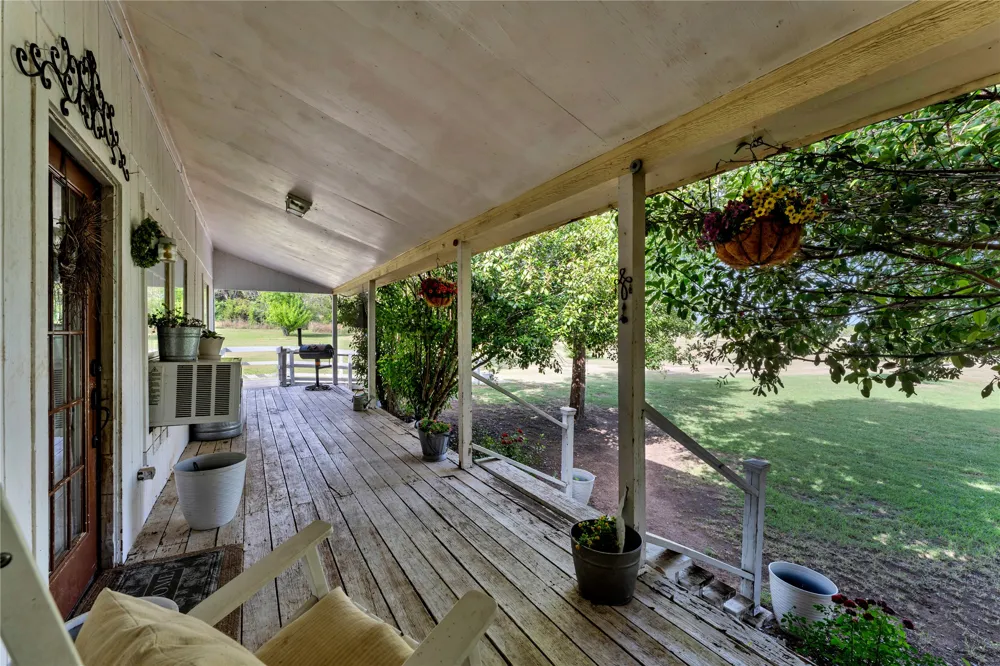 351 County Road 326 Bertram, TX 78605