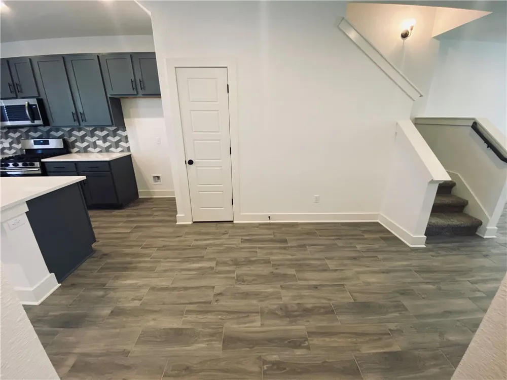 5160 A W Grimes Boulevard #121 Round Rock, TX 78665
