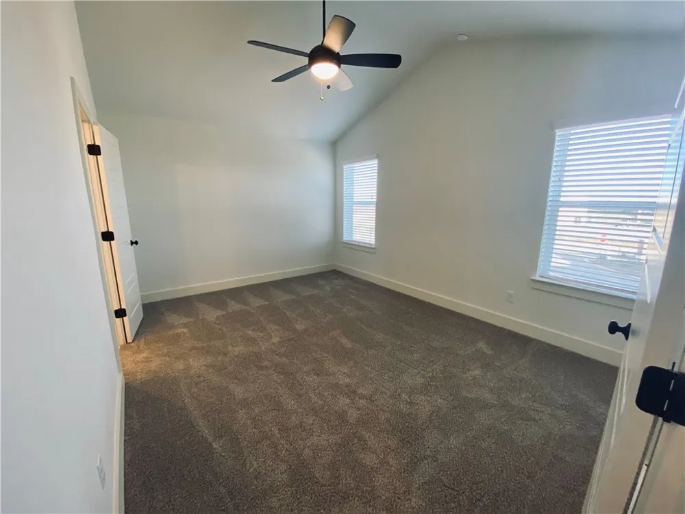 5160 A W Grimes Boulevard #121 Round Rock, TX 78665