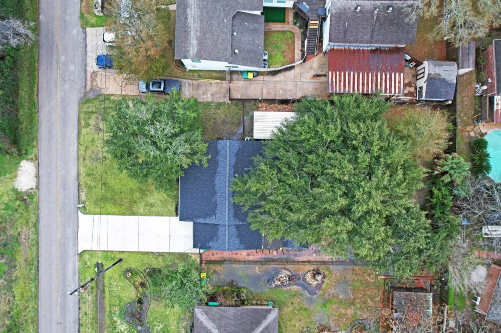 4449 Shady Lake Drive Seabrook, TX 77586