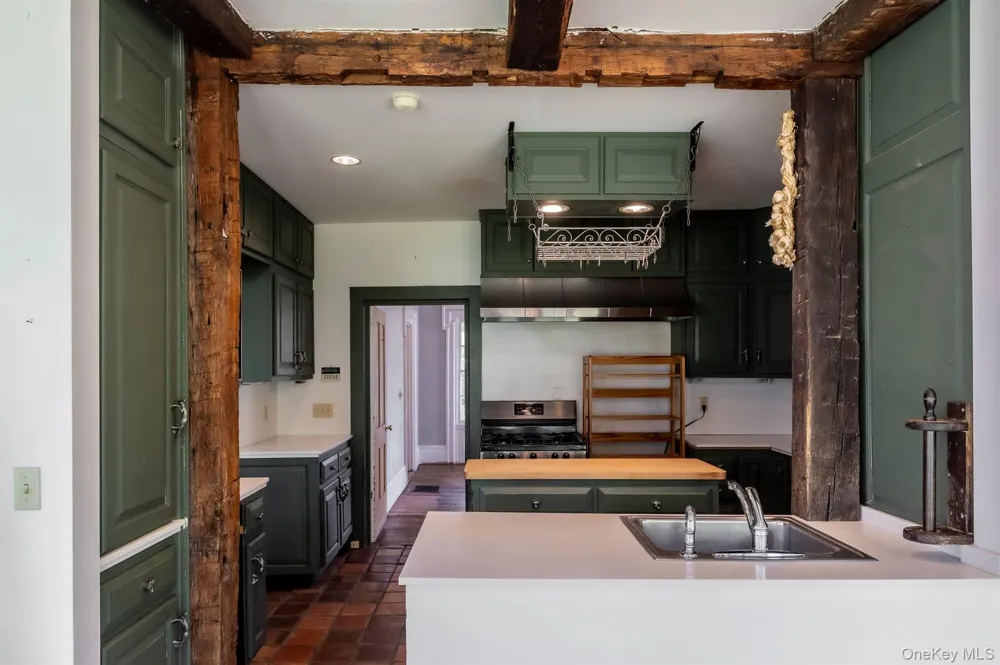1197 Bulls Head Road Clinton Corners, NY 12514