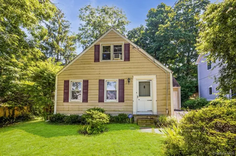 11 Hillside Place