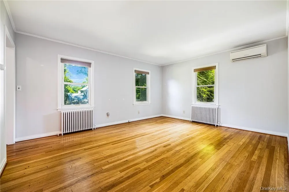 11 Hillside Place Rye, NY 10580